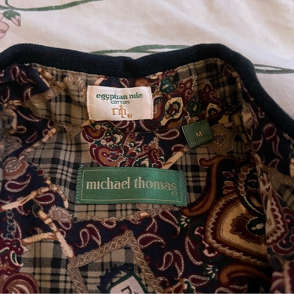 Michael Thomas Egyptian Nile Cotton Shortsleeve Button Up - Picture 3 of 3